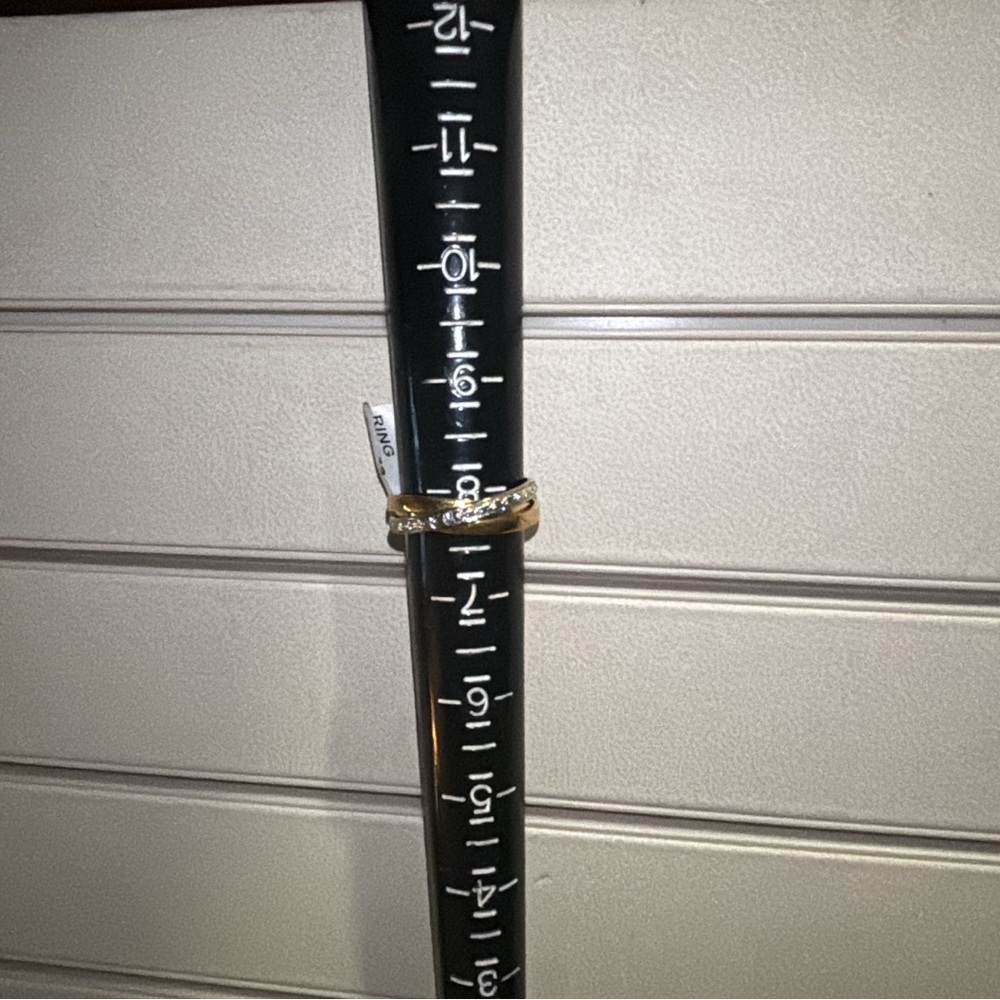 Sterling Silver Interlocking Ring, Size 7.75 - image 2